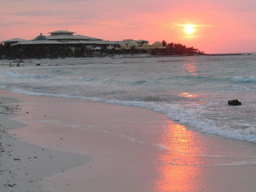 Barceló Maya Palace: another view