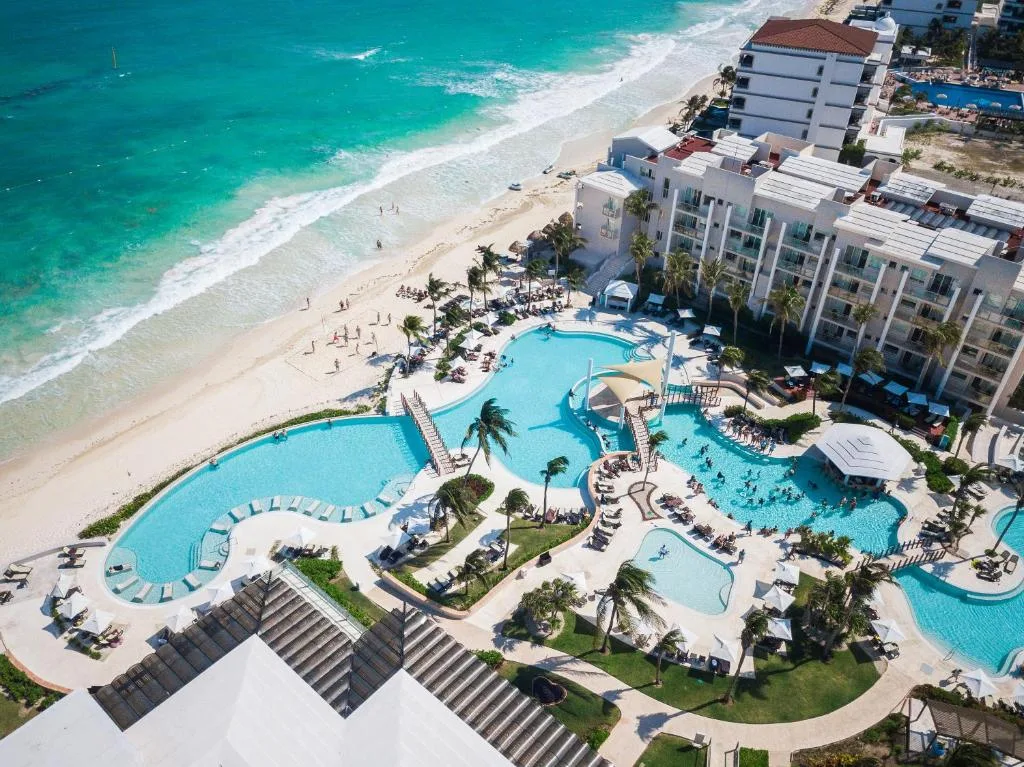 Dreams Jade Resort & Spa