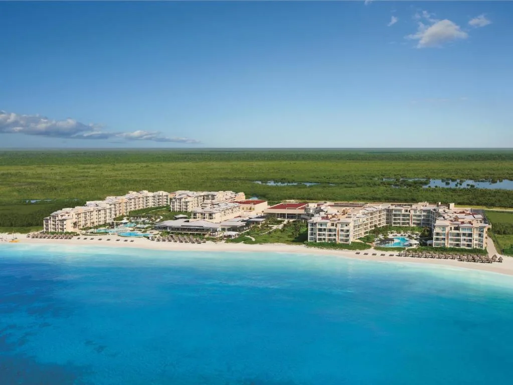 Dreams Jade Resort & Spa: another view
