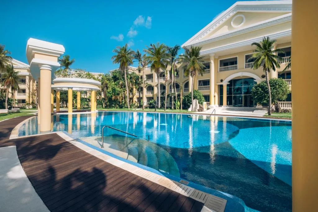 JOIA Paraíso by Iberostar: another view