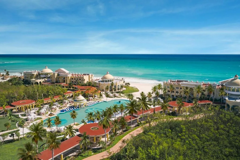 JOIA Paraíso by Iberostar: another view